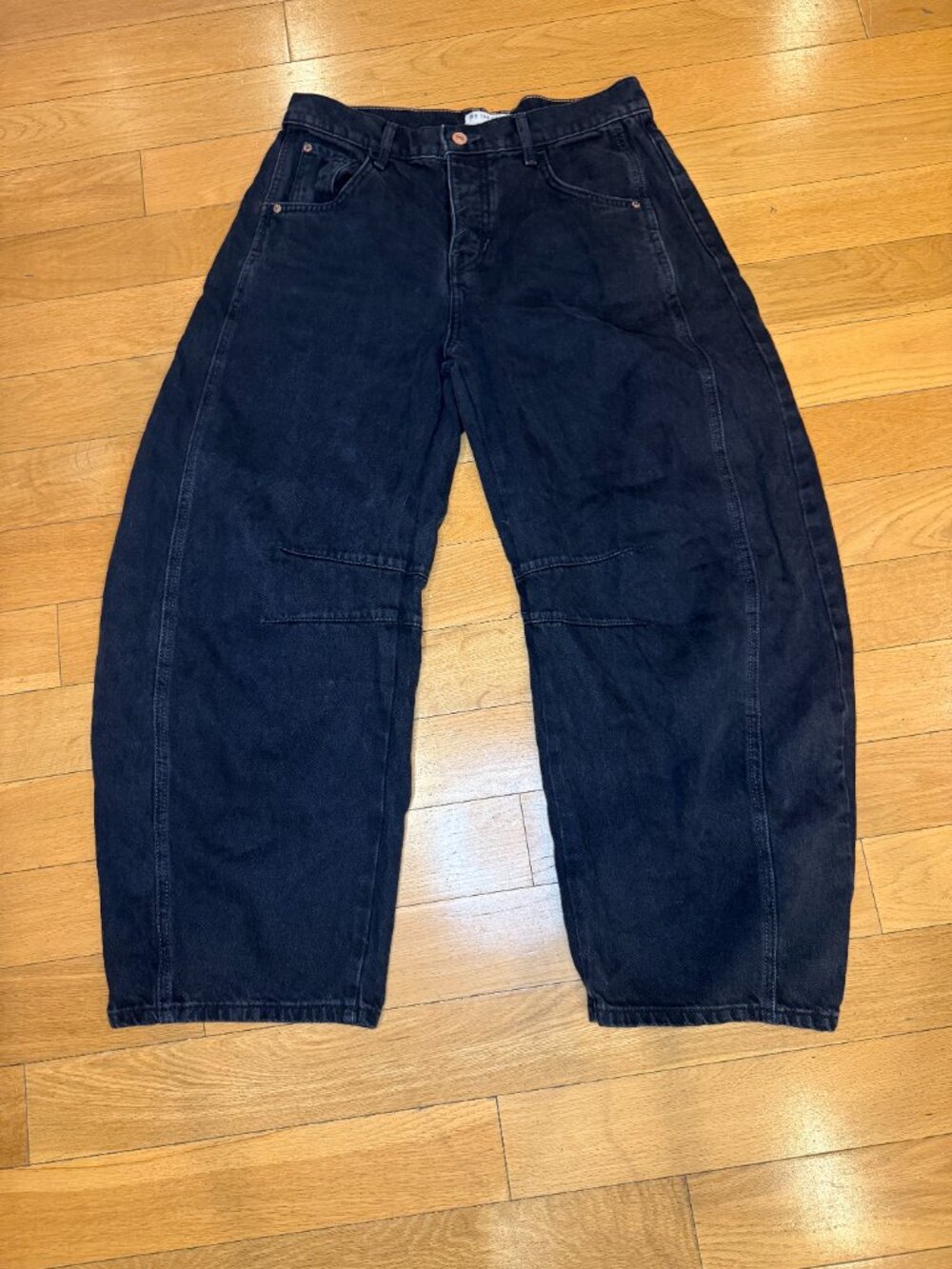Free People Good Luck Mid Rise Barrel Leg Jeans Black Size 26 - Picture 6 of 10